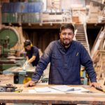 Un charpentier peut-il poser des fenêtres de toit ?