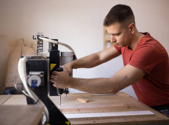 Un renforcement de charpente présente de nombreux avantages. Tout d’abord, il améliore la sécurité globale de la maison.