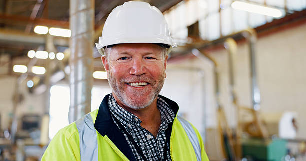 Un charpentier peut ou non réaliser l’isolation. En effet, tout dépend de sa formation et de son expérience. Ensuite,