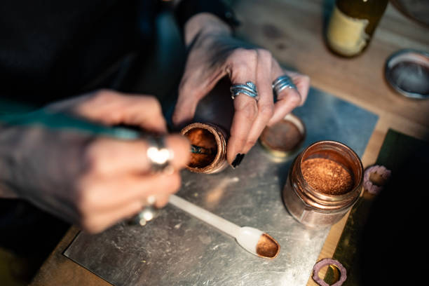 Un peintre décorateur crée des ambiances uniques dans chaque espace. Ainsi. Il prépare soigneusement les surfaces avant