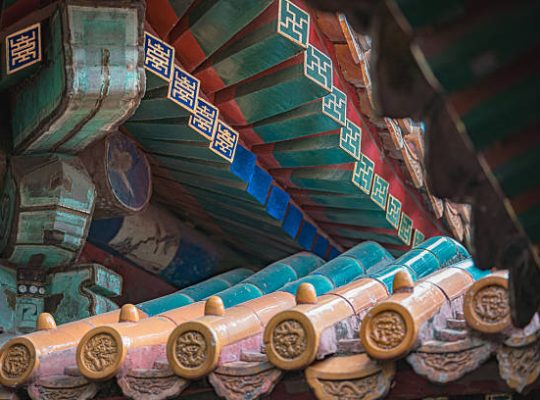 Le prix d’un peintre décorateur dépend de nombreux critères. Ensuite, il varie selon l’état des murs. De plus, la région influence