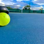 Comment préparer correctement le sol avant d’Installer un terrain de tennis afin d’éviter les problèmes futurs ?